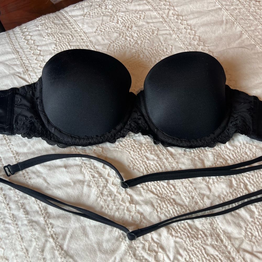 Wonder Bra- Strapless (w/straps)